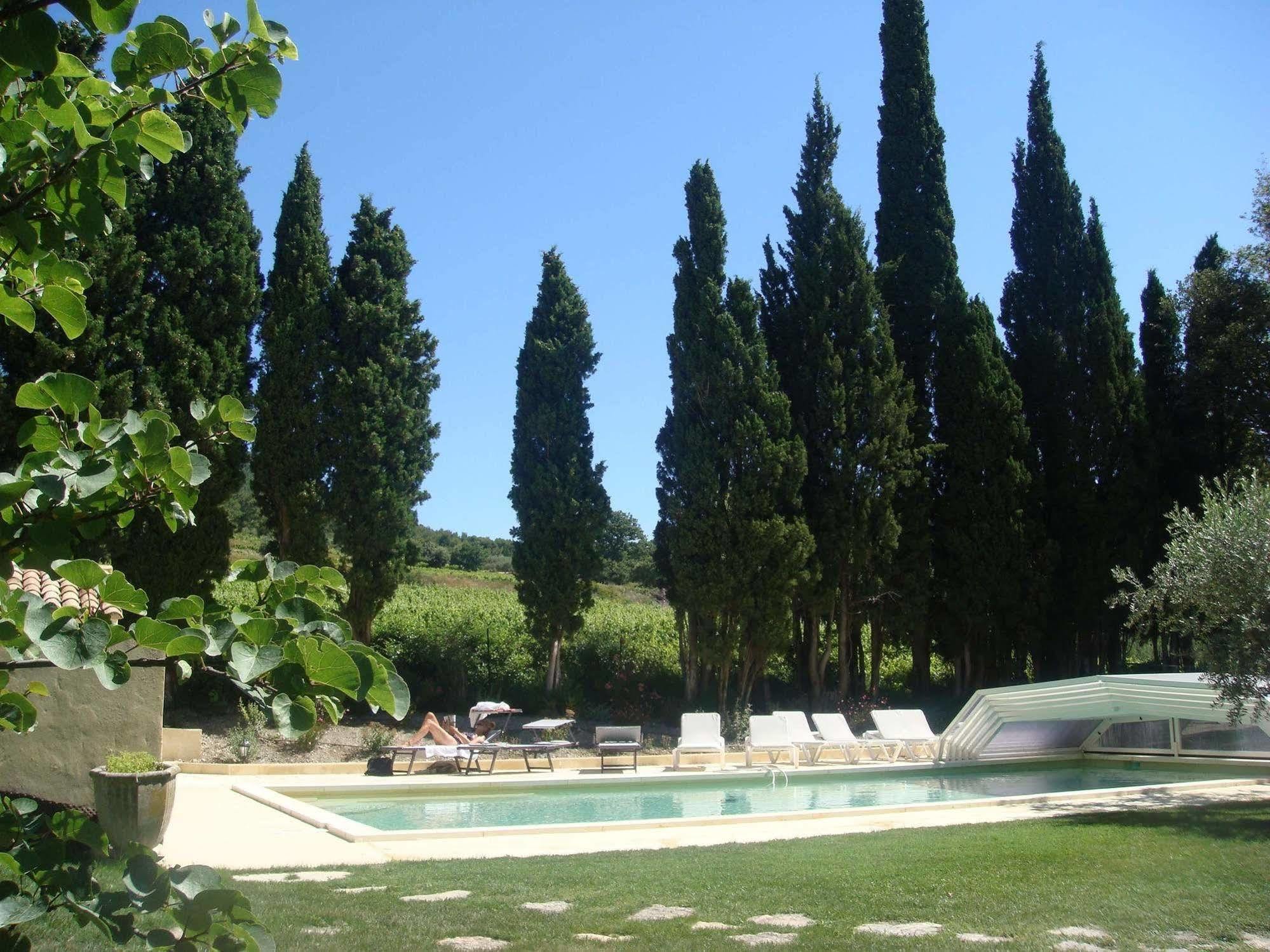 Château Juvenal Saint-Hippolyte-le-Graveyron Exterior foto